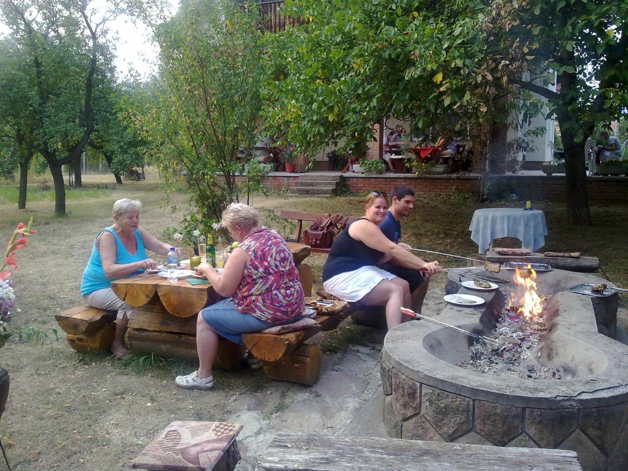 Bed and Breakfast Alabastrom Panzio Es Etterem Богач Экстерьер фото