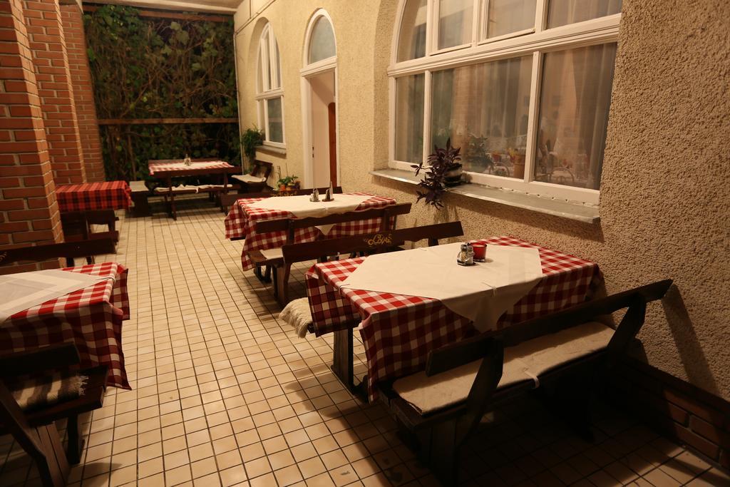 Bed and Breakfast Alabastrom Panzio Es Etterem Богач Экстерьер фото